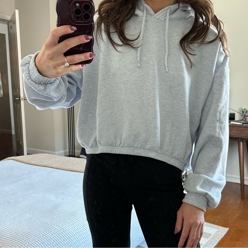 Crop Light Gray Hoodie